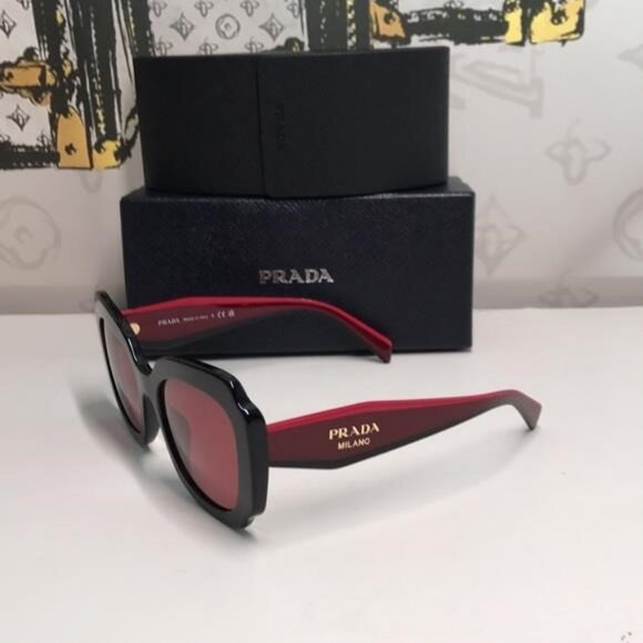 New Authentic Prada Black & Red Sunglasses – Modern Luxury Design PR16Y - Picture 9 of 13